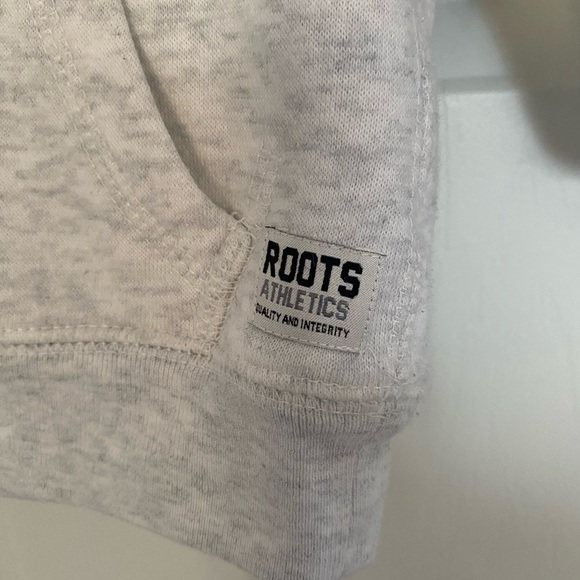 Roots Baby Hoodie/ Pullover, 6-12 months - Picture 2 of 6